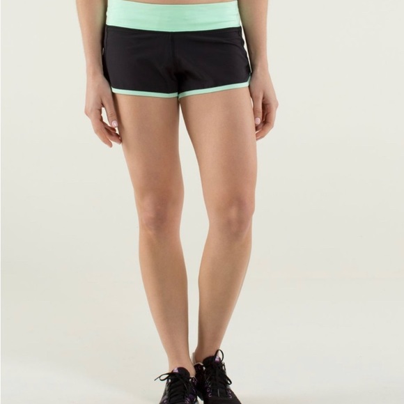 Lululemon Run: Speed Short *4-way StretchBlack / Fresh Teal size 8 MSRP $54 - Picture 2 of 6